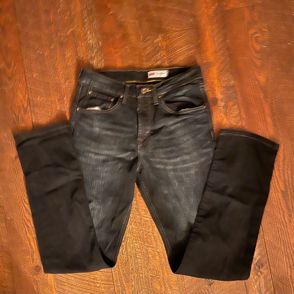 Mens Premium Fit Wranglers - Picture 2 of 7